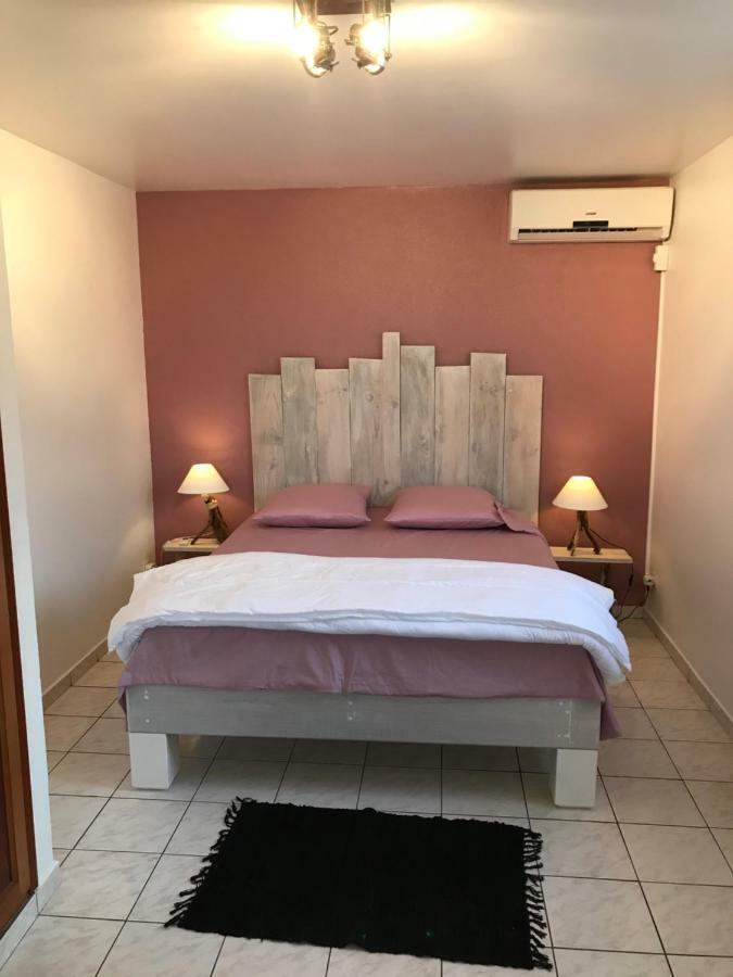 Le Repaire Des Caraibes Apartment Trois-Rivieres Exterior photo