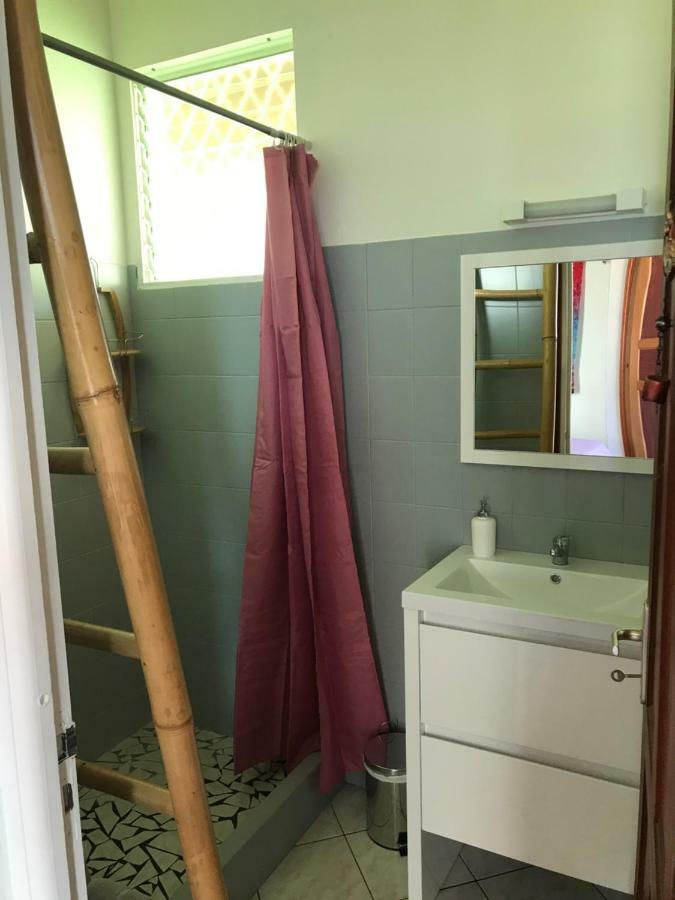 Le Repaire Des Caraibes Apartment Trois-Rivieres Exterior photo