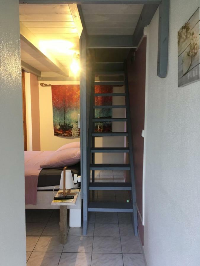 Le Repaire Des Caraibes Apartment Trois-Rivieres Exterior photo