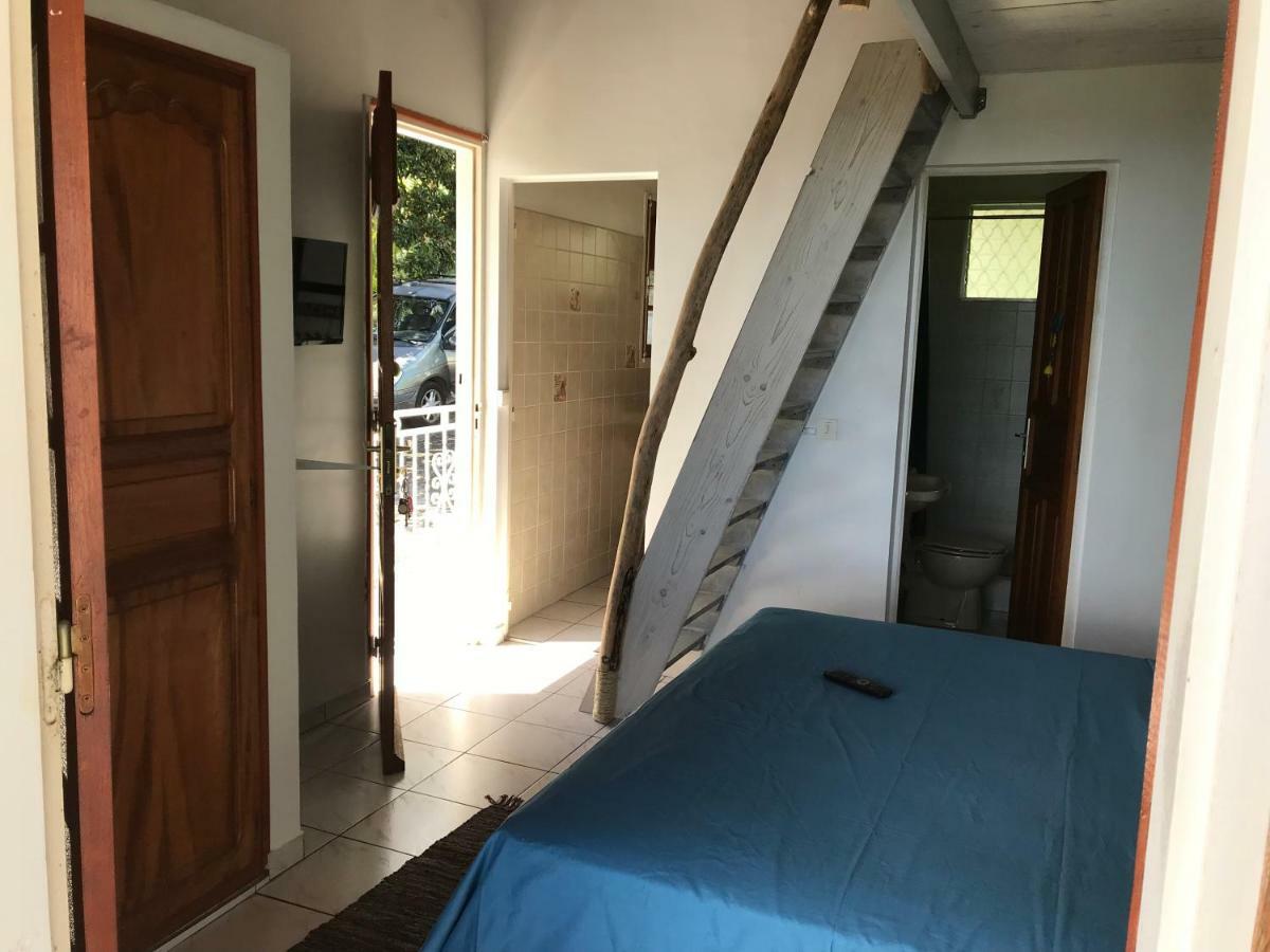 Le Repaire Des Caraibes Apartment Trois-Rivieres Exterior photo