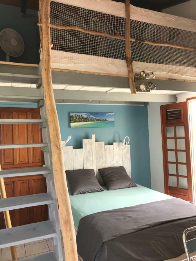 Le Repaire Des Caraibes Apartment Trois-Rivieres Exterior photo